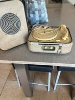 Tourne-disque Novak, Enlèvement