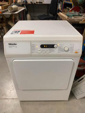 Drain de sécheuse Miele 7 kg | Livraison possible, Electroménager, Sèche-linge, 6 à 8 kg, Comme neuf, Chargeur frontal, Enlèvement