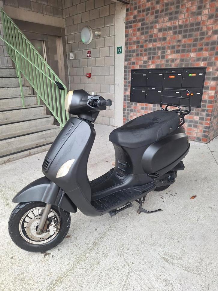 Venessi A-klasse, Fietsen en Brommers, Brommers | Vespa, Ophalen of Verzenden