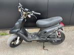 Yamaha booster, Fietsen en Brommers, Ophalen, Zo goed als nieuw, Zadel, Yamaha
