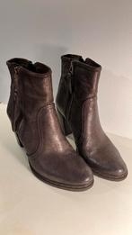 Hoge laarsjes metallic roestkleur maat 38, Vêtements | Femmes, Enlèvement ou Envoi, Comme neuf, Brun, Bottes hautes