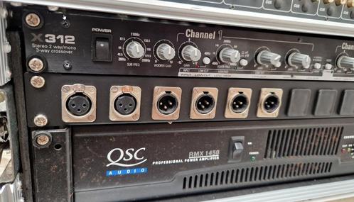 QSC Versterker met Proel baskast, Muziek en Instrumenten, Versterkers | Keyboard, Monitor en PA, Gebruikt, P.A., 1000 watt of meer