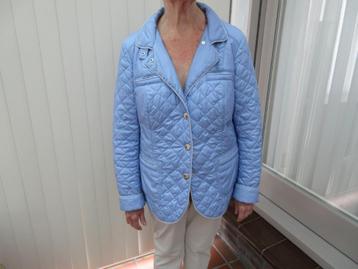 gewatteert zomervest beschikbaar voor biedingen