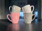 4 mokken met hartjesdesign, Poterie, Comme neuf, Enlèvement, Autres styles