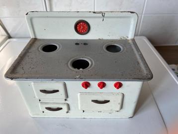 Vintage keukentje uit blik jaren '60 - speelgoed beschikbaar voor biedingen