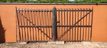 Tuinpoort smeedijzer beschikbaar voor biedingen