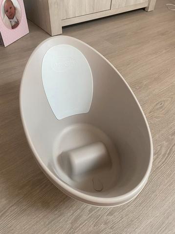 Babybadje shnuggle met badsteun beschikbaar voor biedingen