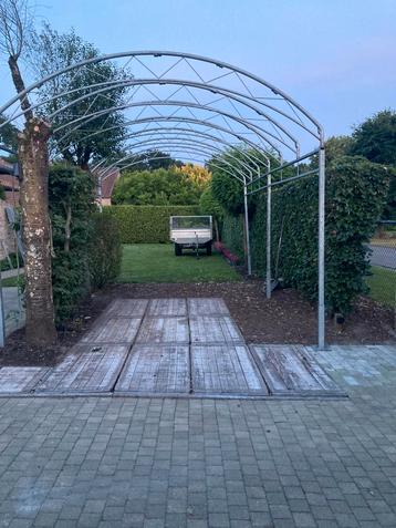 Weide/opslagtent beschikbaar voor biedingen