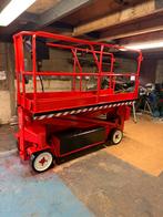 Knikarm hoogte werker 8,20 m werkhoogte, Zakelijke goederen, Machines en Bouw | Liften, Steigers en Ladders, Ophalen