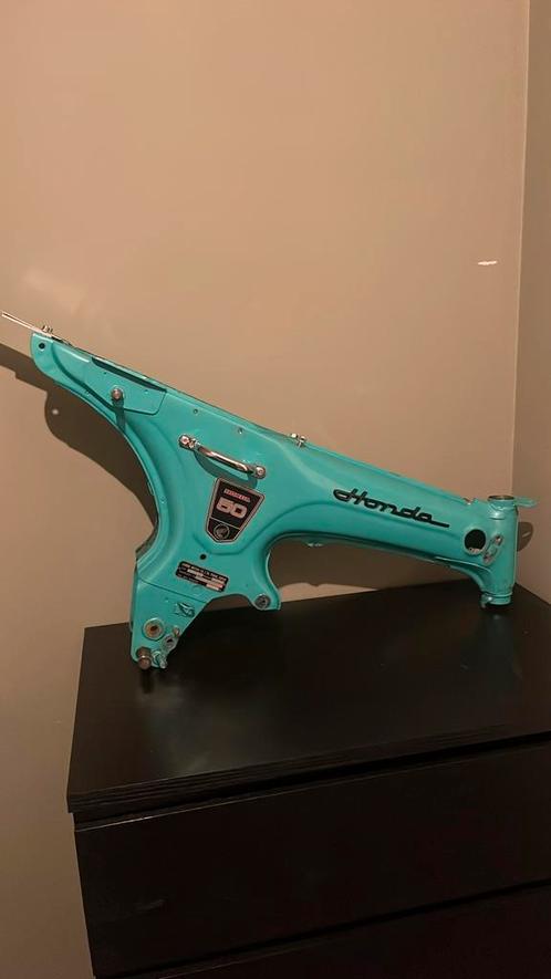St50 g honda kader, Fietsen en Brommers, Brommers | Honda, Zo goed als nieuw, Ophalen