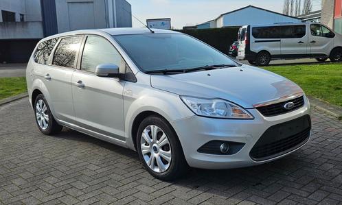 Ford Focus 1.6TDCI -BJ:2010- 139 000KM en très bon état !, Autos, Ford, Entreprise, Focus, ABS, Airbags, Air conditionné, Alarme