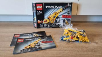 Lego Technic Crane (ensemble 2 en 1) disponible aux enchères