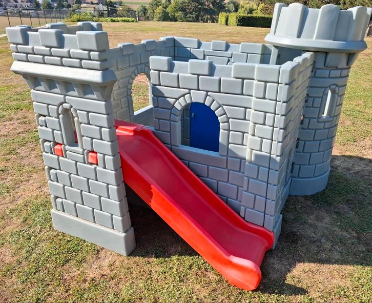 Little Tikes Kasteel Speelhuis met Glijbaan, Kinderen en Baby's, Speelgoed | Buiten | Speelhuisjes, Zo goed als nieuw, Ophalen