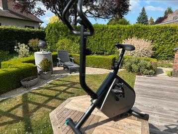 Hometrainer domyos essential 2-04, Sport en Fitness, Ophalen, Zo goed als nieuw, Hometrainer