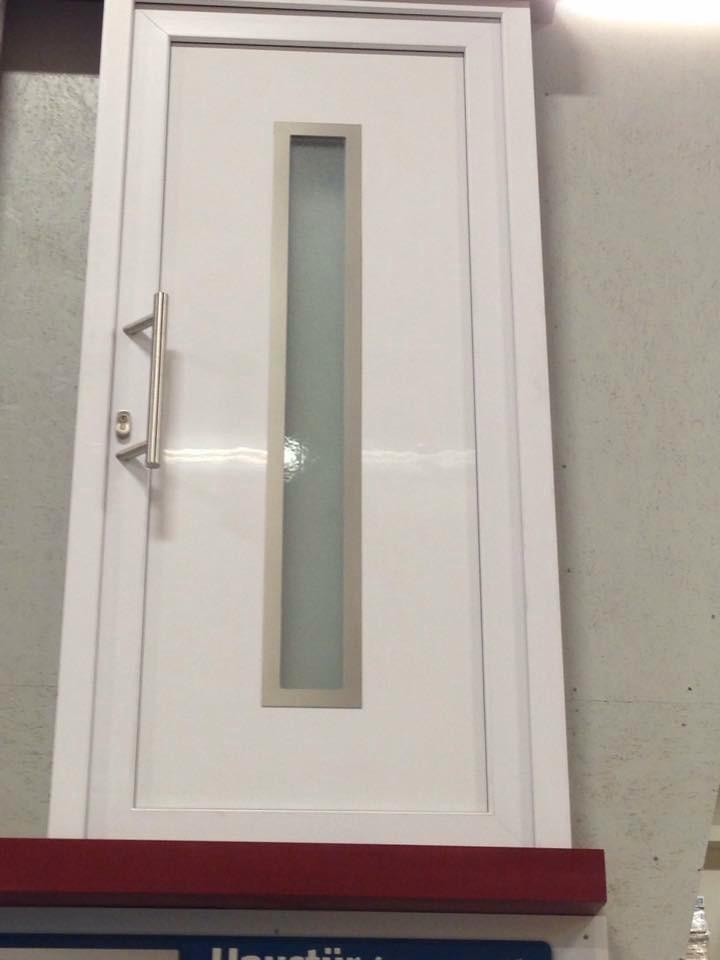 Hoogwaardige designdeur met handgreep inbegrepen, Doe-het-zelf en Bouw, Raamkozijnen en Schuifdeuren, Nieuw, Ophalen