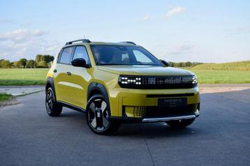 Fiat Grande Panda La Prima 1.2 Hybrid, NIEUW/CarPlay/WinterP beschikbaar voor biedingen