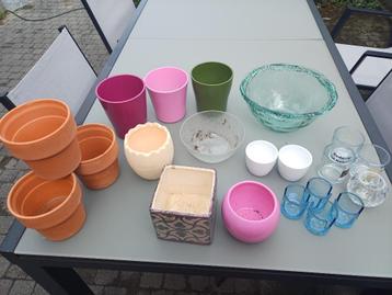 bloempotten beschikbaar voor biedingen