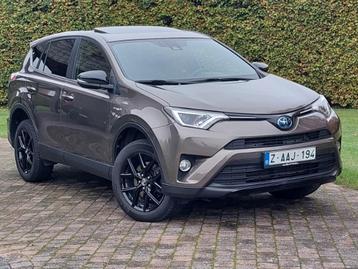 RAV4 - 2.5i 2WD Hybrid - Black Edition - NAVI - TREKHAAK beschikbaar voor biedingen