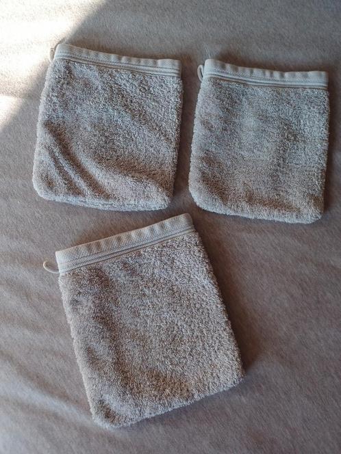 Handdoeken groot + klein en washandjes set, Huis en Inrichting, Badkamer | Badtextiel en Accessoires, Zo goed als nieuw, Handdoek