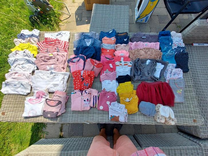 Grote meisjeskleding bundel Zomer maat 74/80 – 80+ stuks, Kinderen en Baby's, Babykleding | Maat 74, Gebruikt, Setje, Ophalen of Verzenden