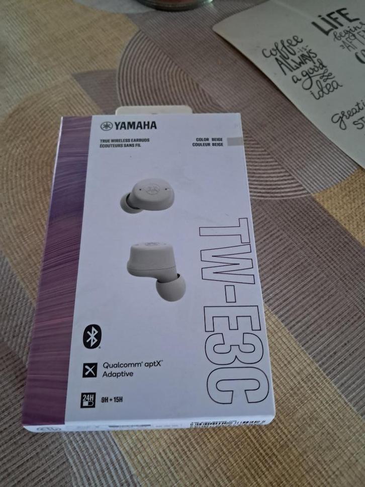 Yamaha TW-E3C oortjes, Telecommunicatie, Mobiele telefoons | Oordopjes, Nieuw, In gehoorgang (in-ear), Ophalen of Verzenden
