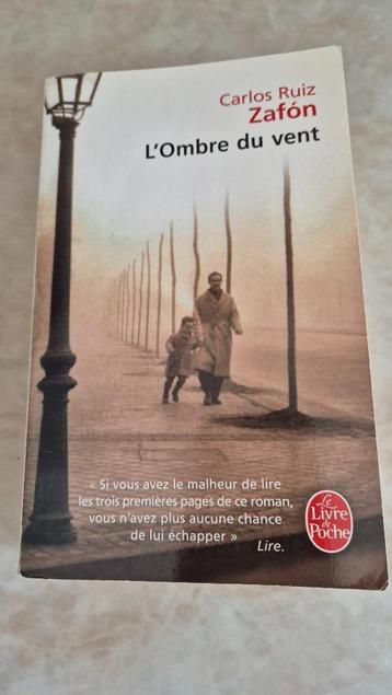 Livre L'Ombre du vent  beschikbaar voor biedingen