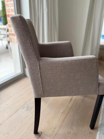 10 stoelen in stof (Charrell) beschikbaar voor biedingen