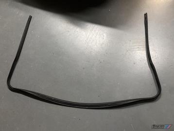 Bmw E30 motorkaprubber M3 1919961 coupe 3-serie cabrio 325i beschikbaar voor biedingen