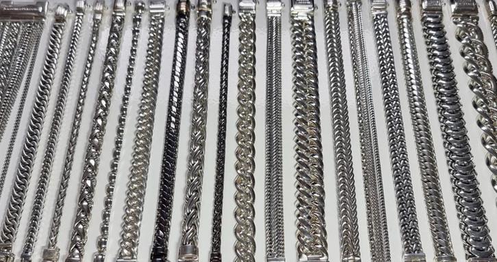 Enorme keuze Buddha to Buddha & Z3UZ sieraden zilver - SALE!, Bijoux, Sacs & Beauté, Bracelets, Neuf, Argent, Argent, Enlèvement ou Envoi