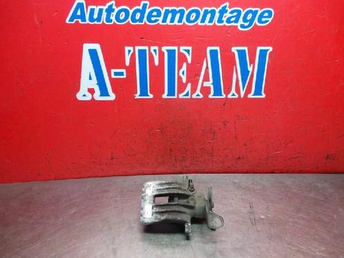 REMKLAUW RECHTS VOOR Alfa Romeo 147 (937) (01-2000/03-2010), Auto-onderdelen, Remmen en Aandrijving, Alfa Romeo, Gebruikt