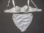 setje in satijn stofje, Kleding | Dames, Ondergoed en Lingerie, Verzenden, Setje