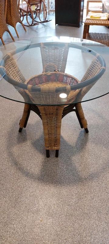 Rotantafel met glazed blad, Huis en Inrichting, Tafels | Salontafels, Ophalen, Zo goed als nieuw, Overige materialen