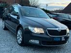 SKODA SUPERB 2.0CRTDI//BOÎTE AUTO// TOIT PANO//, Auto's, Automaat, Euro 5, 158 g/km, Beige