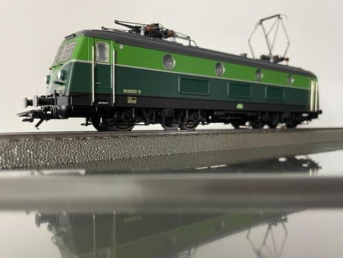 MARKLIN 37237 - RARE - SNCB - SERIE 123 - MFX SON - H0 - TOP, Hobby & Loisirs créatifs, Trains miniatures | HO, Comme neuf, Locomotive
