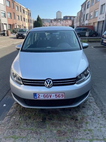VW Touran, Autos, Achat, Noir, 5 portes, 105 kW