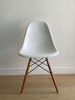 Vitra stoelen, Huis en Inrichting, Ophalen, Wit, Zo goed als nieuw, Metaal