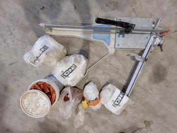 Raimondi tegelsnijder 93x93cm beschikbaar voor biedingen