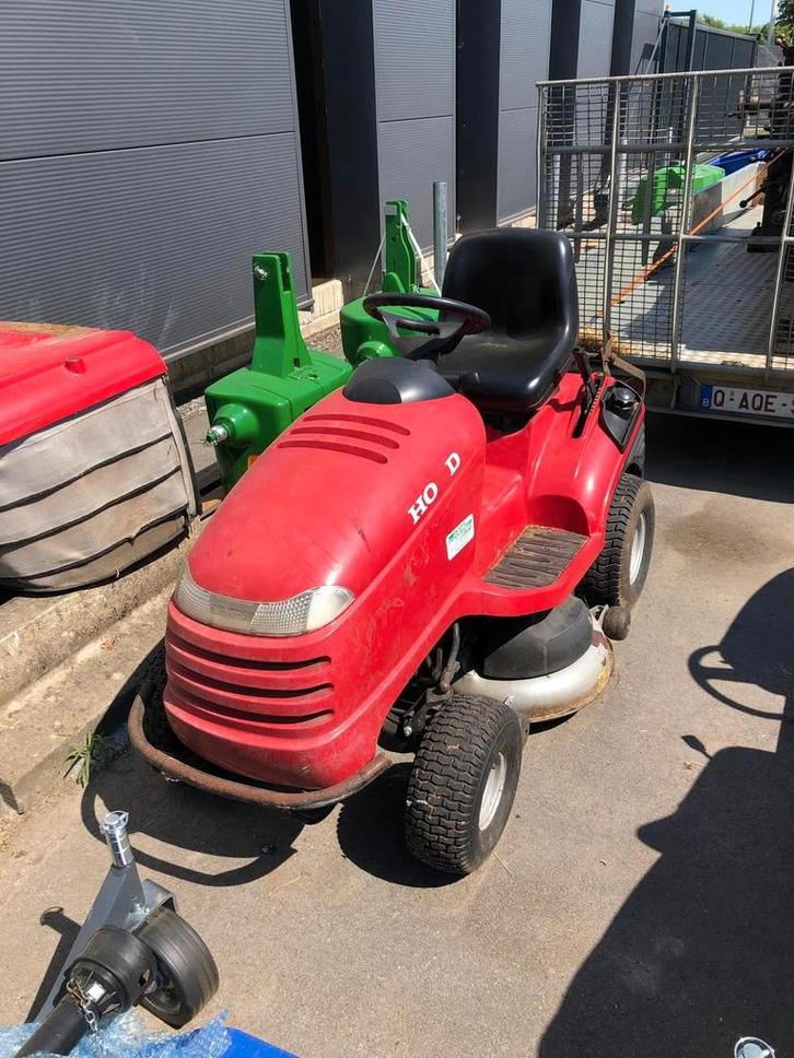 Gezocht ZITMAAIERS, Tuin en Terras, Zitmaaiers, Zo goed als nieuw, Ophalen of Verzenden