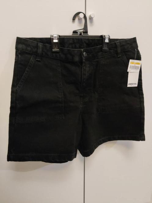 Stoere zwarte jeansshort voor dames, Kleding | Heren, Broeken en Pantalons, Nieuw, Ophalen of Verzenden