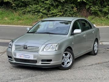 Toyota avensis 2.0 Essence AUTOMATIQUE airco beschikbaar voor biedingen