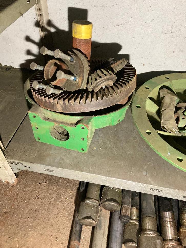 Pièces andaineur stoll Jf, Zakelijke goederen, Landbouw | Onderdelen | Banden, Velgen en Assen, Ophalen of Verzenden