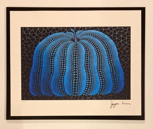 Yayoi Kusama: ingelijste en genummerde lithografie met COA, Antiek en Kunst, Kunst | Litho's en Zeefdrukken, Ophalen of Verzenden