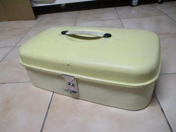 Brood emaille vintage broodbak broodtrommel beschikbaar voor biedingen