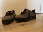Softwaves sneakers, Kleding | Dames, Schoenen, Ophalen, Zo goed als nieuw, Sneakers, Grijs