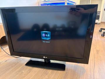 LG televisie beschikbaar voor biedingen