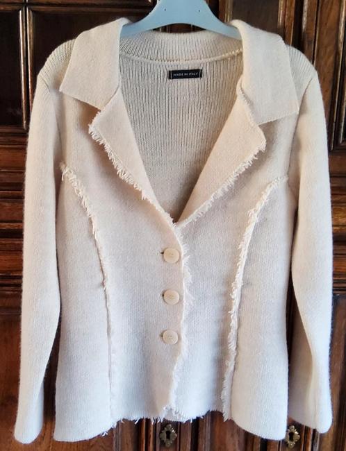 Nieuw gebreid damesvest - Maat : M.; Kleur: beige, Kleding | Dames, Truien en Vesten, Nieuw, Maat 38/40 (M), Beige, Ophalen