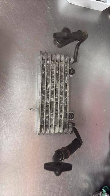 Suzuki GSXR 1000 2005-2006 k5 k6 oliekoeler olie radiator beschikbaar voor biedingen