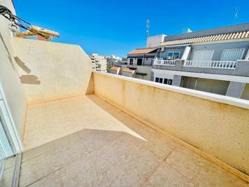 Charmant penthouse à vendre entre 2 plages de Torrevieja