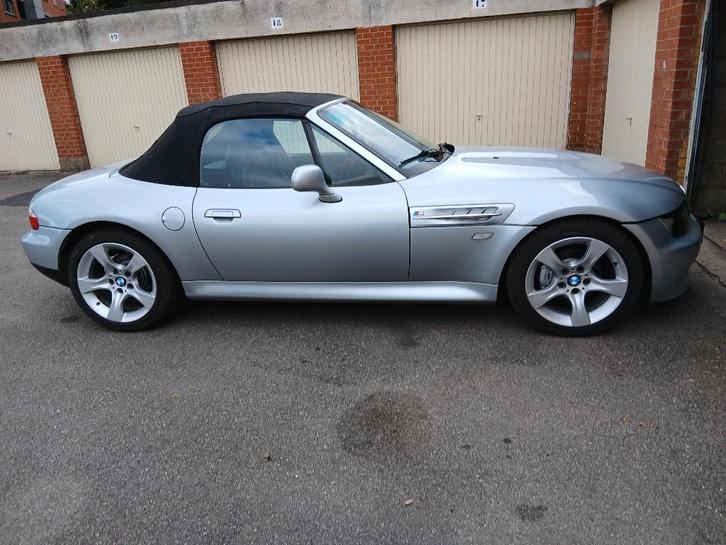 BMW Z3 1.8 i KW 85 115 PH, Autos, BMW, Particulier, Z3, ABS, Airbags, Air conditionné, Ordinateur de bord, Verrouillage central