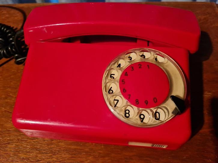 Telefoon - Telcom rood, Télécoms, Téléphones fixes | Filaires, Utilisé, Enlèvement ou Envoi